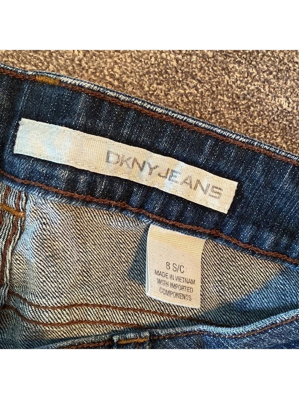 DKNY womens jeans; size 8 - Picture 2 of 3